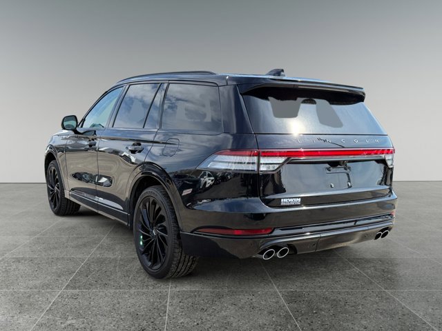Used 2025 Lincoln Aviator Reserve w/ Jet Appearance Package image 3