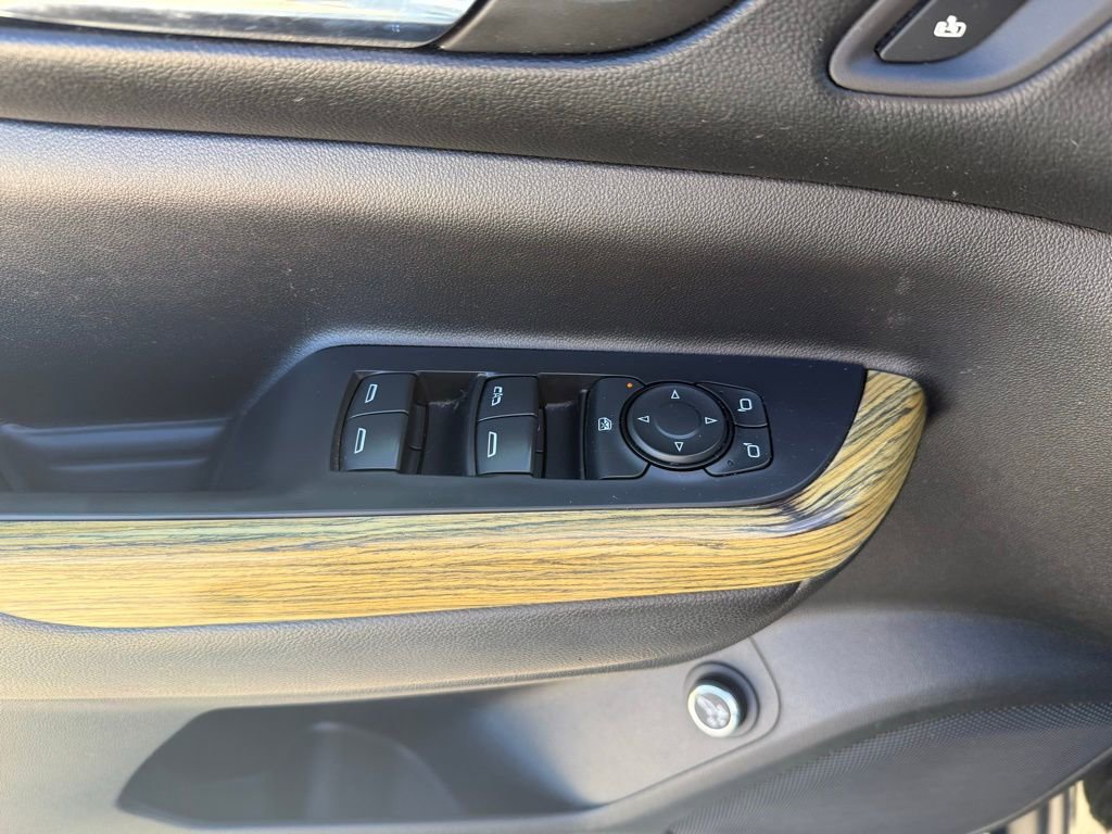 Used 2017 GMC Acadia Denali image 30