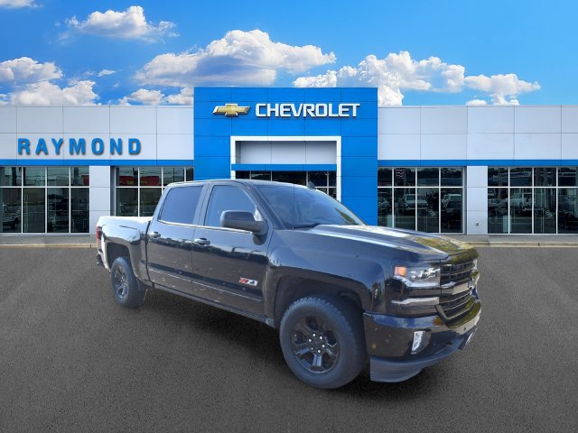 Used 2018 Chevrolet Silverado 1500 LTZ Z71 w/ LTZ Plus Package AWD/4WD image 10