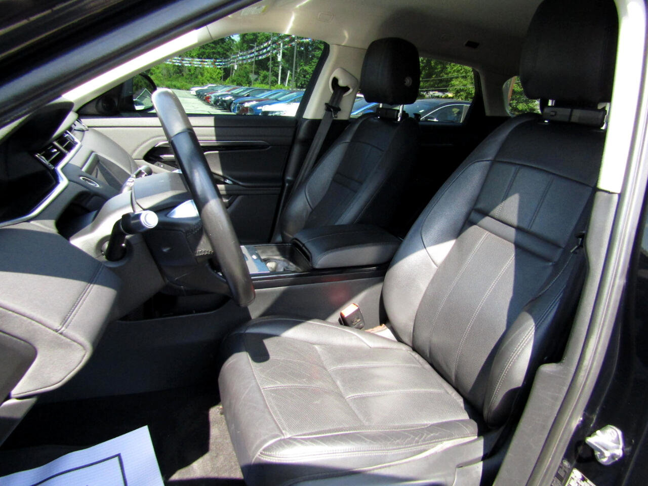 Used 2020 Land Rover Range Rover Evoque S image 18