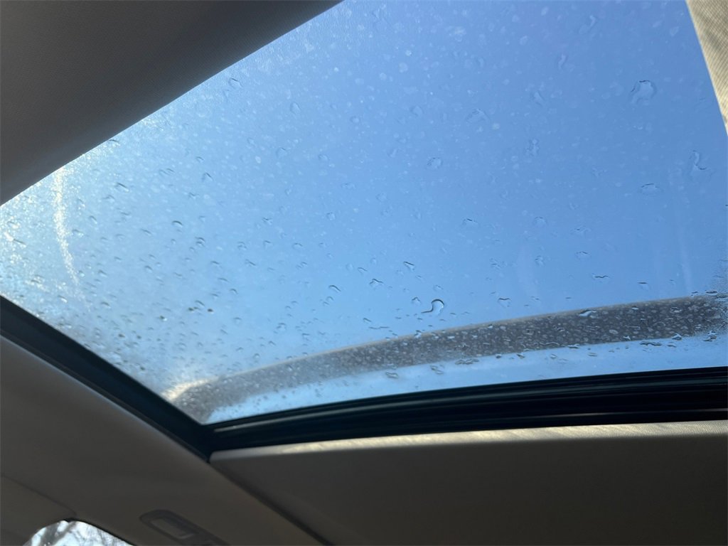 Used 2021 Subaru Ascent Limited w/ Technology Package image 25