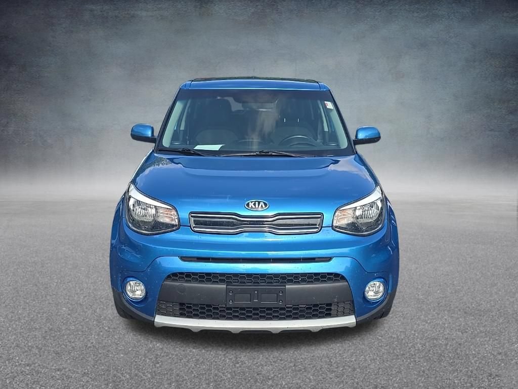 Used 2019 Kia Soul + FWD image 3