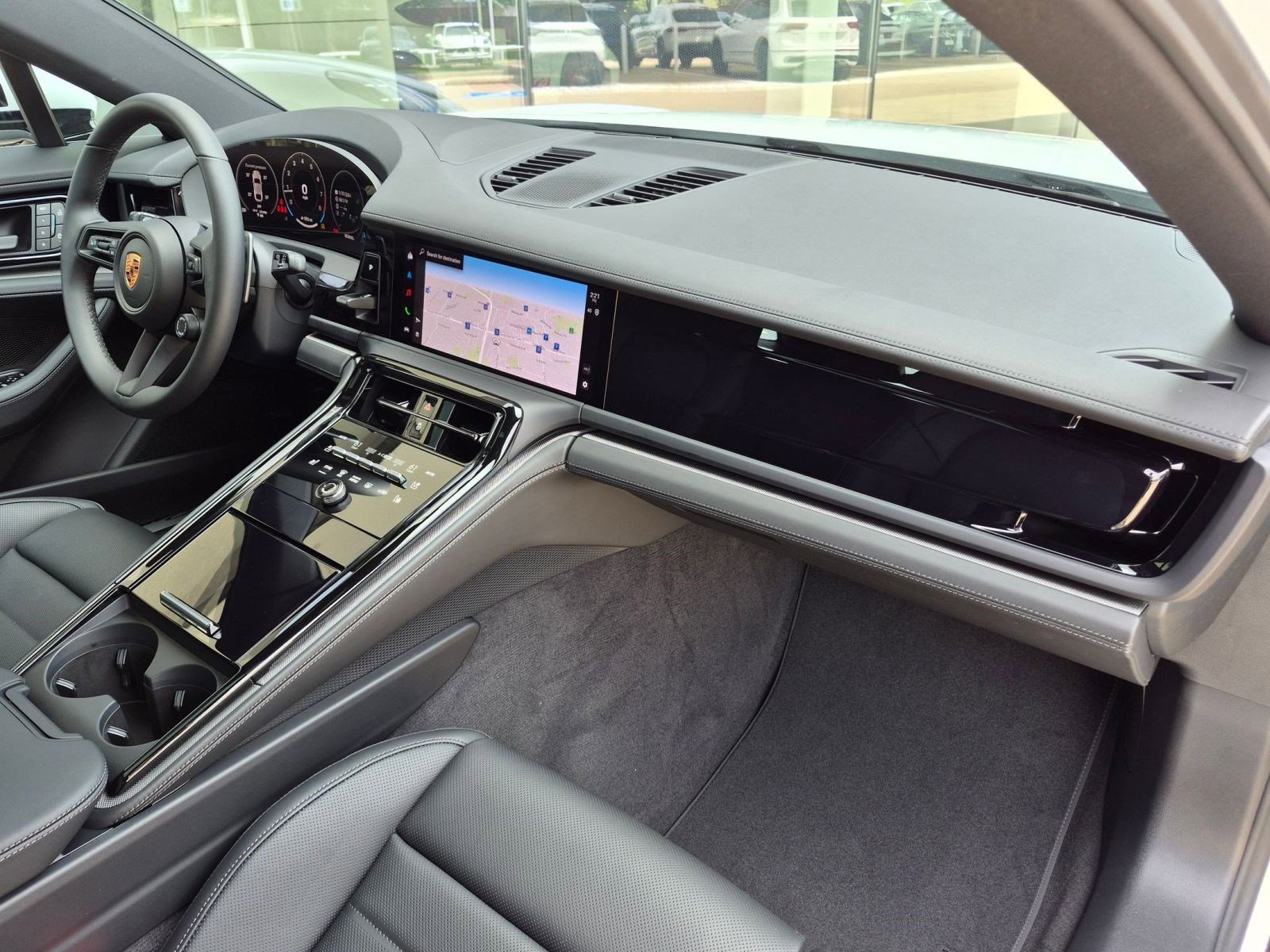 New 2026 Porsche Panamera image 24