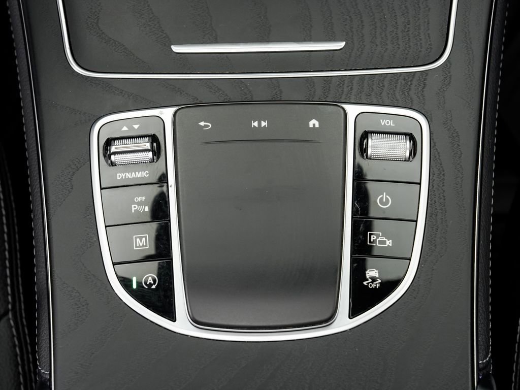 Used 2020 Mercedes-Benz GLC 300 4MATIC Coupe image 18