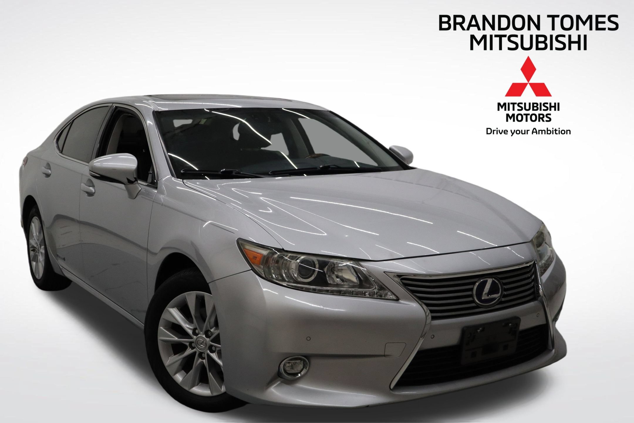 Used 2014 Lexus ES 300h w/ Luxury Package w/Bamboo Trim FWD image 1