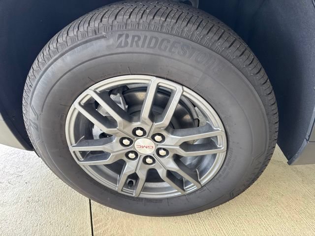 New 2026 GMC Acadia Elevation w/ LPO, Floor Liner Package AWD/4WD image 40