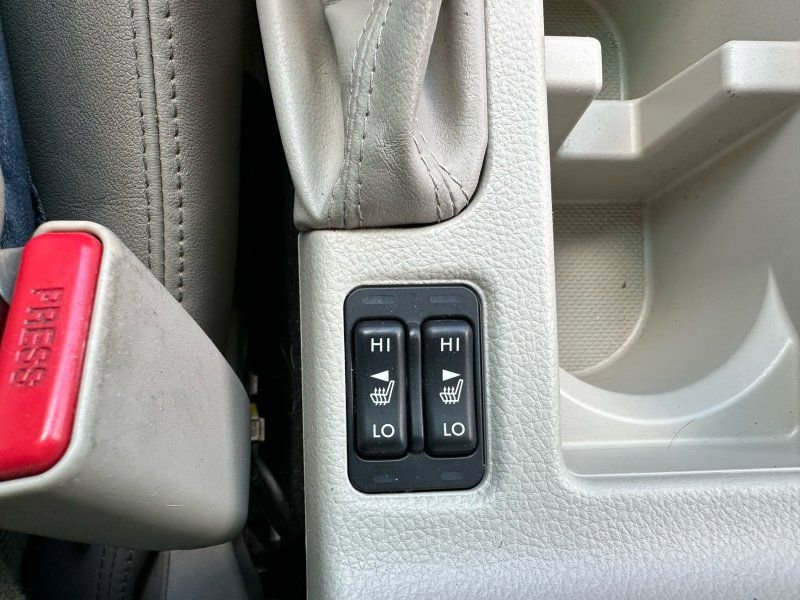 Used 2014 Subaru Crosstrek 2.0i Limited w/ Popular Package #2 image 17