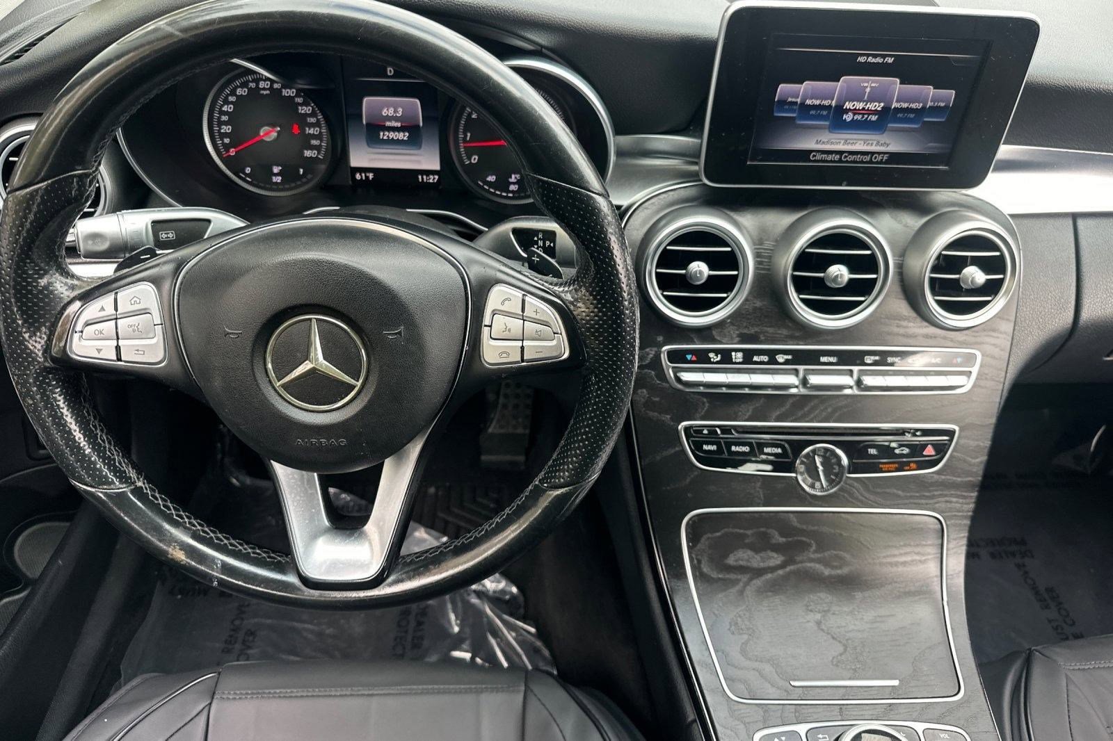 Used 2015 Mercedes-Benz C 300 4MATIC Sedan image 29