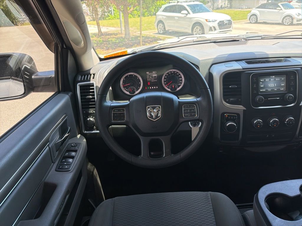 Used 2019 RAM 1500 Classic SLT RWD image 11