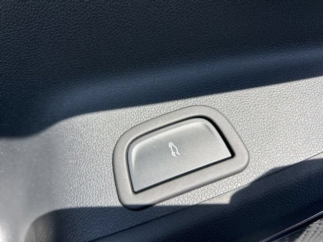 New 2026 GMC Acadia Elevation w/ Black Edition AWD/4WD image 40