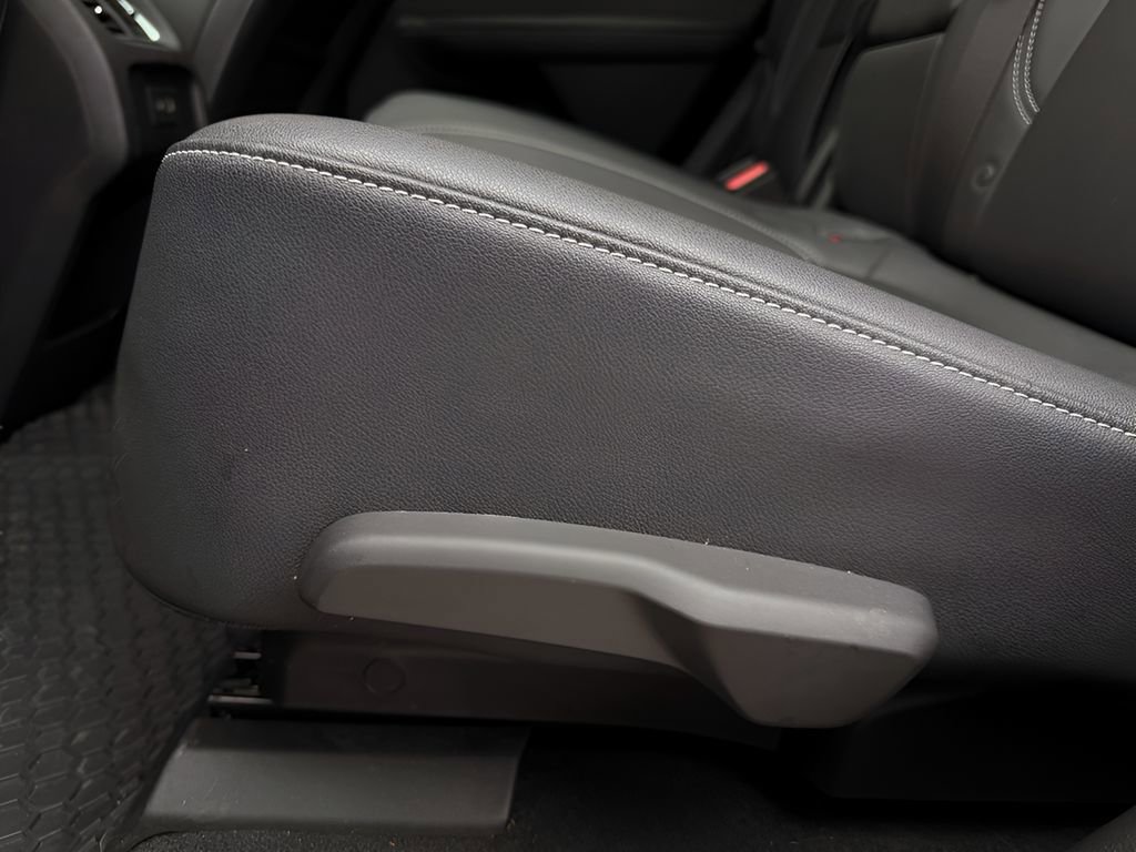 Used 2023 Chevrolet Blazer LT w/ Midnight/Sport Edition image 27