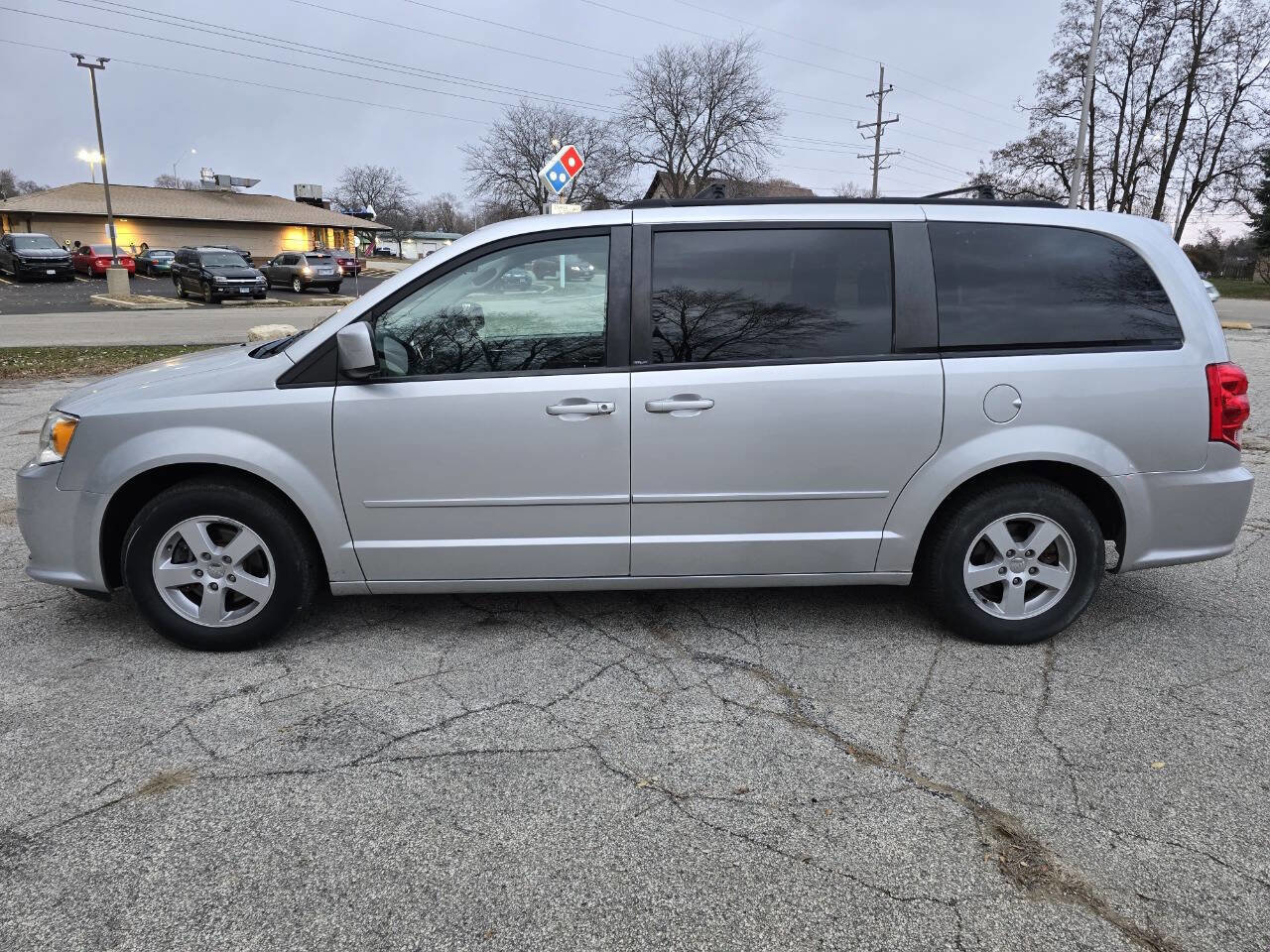 Used 2012 Dodge Grand Caravan SXT image 4