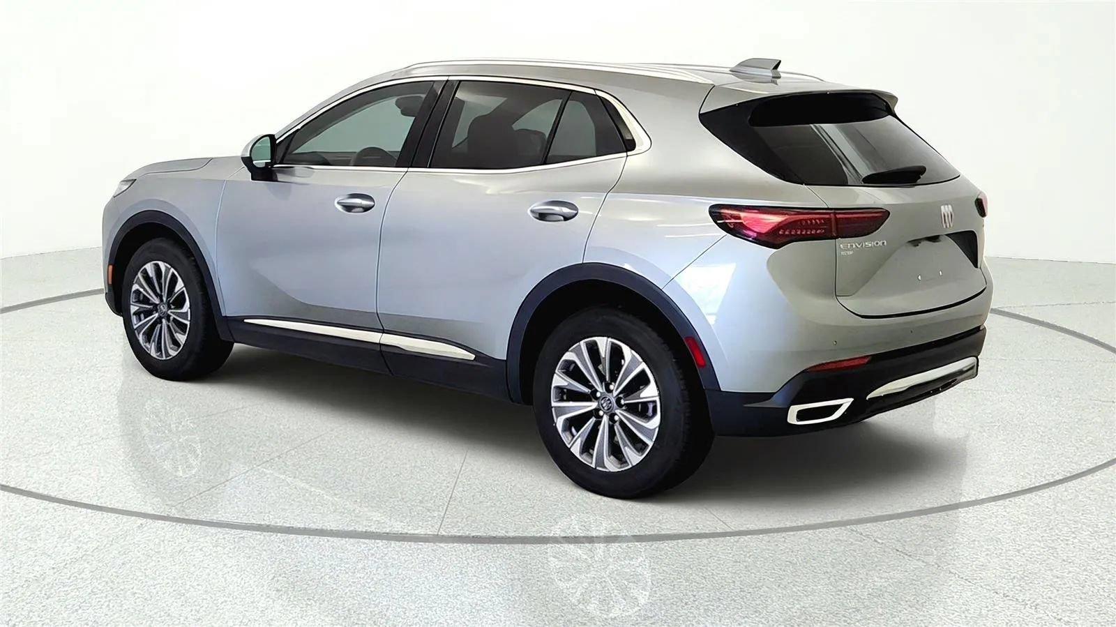 Used 2024 Buick Envision Preferred AWD/4WD image 4