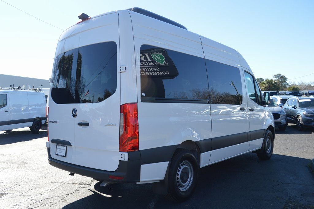 Used 2024 Mercedes-Benz Sprinter 2500 image 14