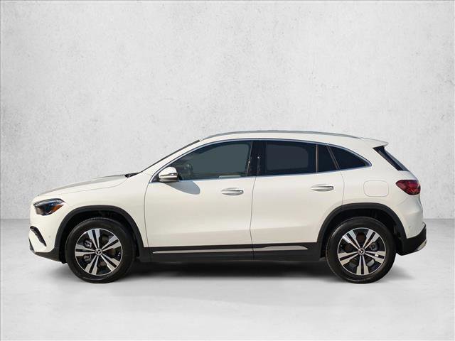 Certified 2025 Mercedes-Benz GLA 250 4MATIC w/ Exclusive Package image 8