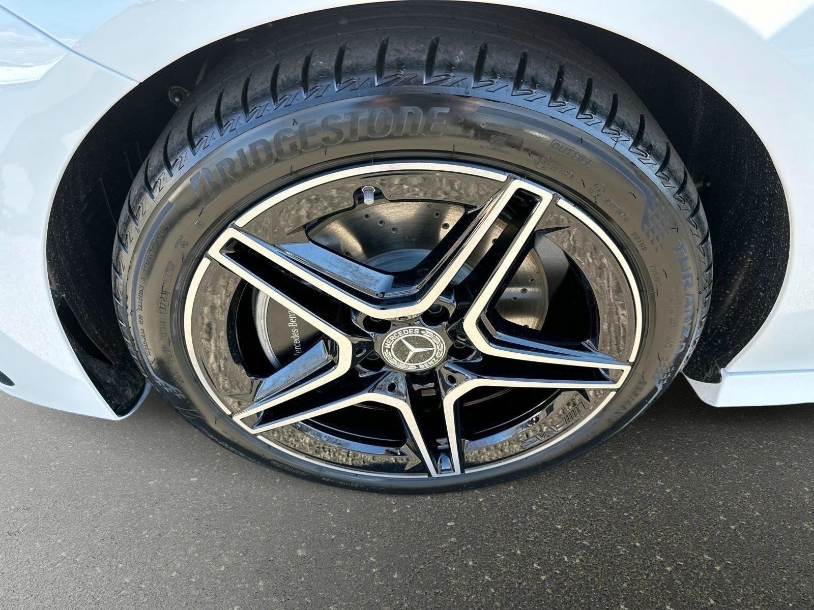 Certified 2024 Mercedes-Benz CLA 250 4MATIC image 11