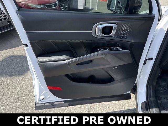 Used 2023 Kia Sorento SX image 13