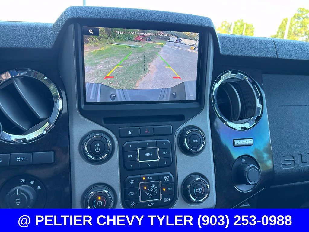 Used 2016 Ford F250 Platinum w/ FX4 Off-Road Package AWD/4WD image 17