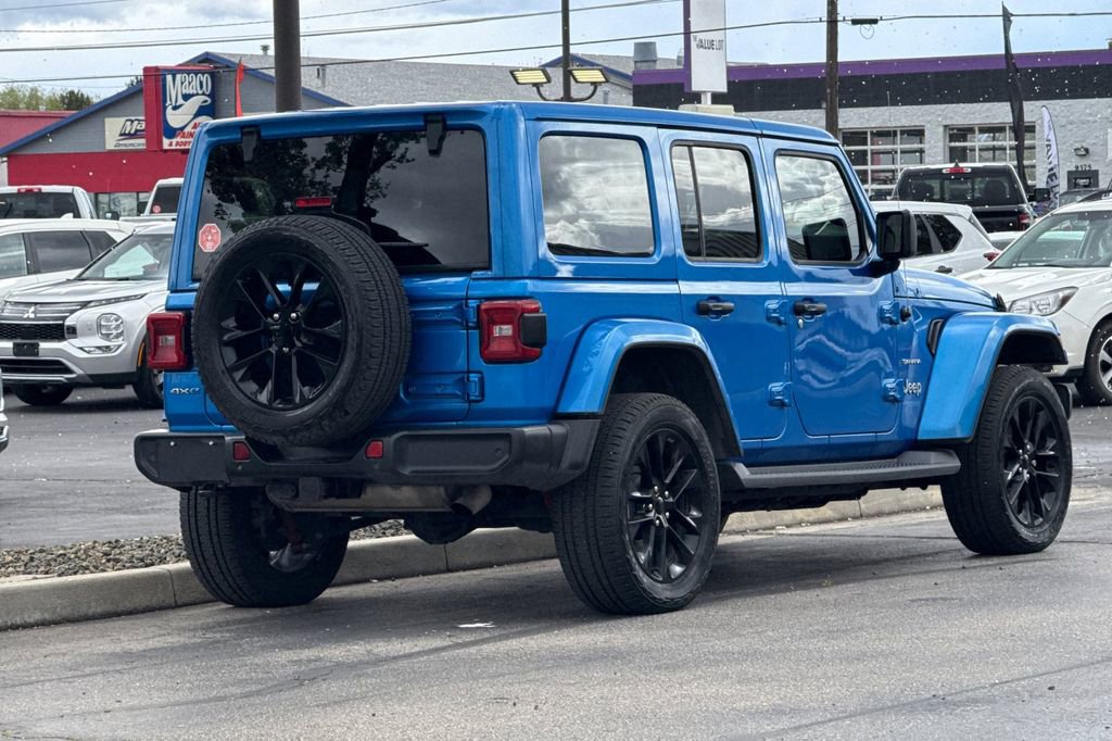 Used 2021 Jeep Wrangler Unlimited Sahara w/ Cold Weather Group AWD/4WD image 4