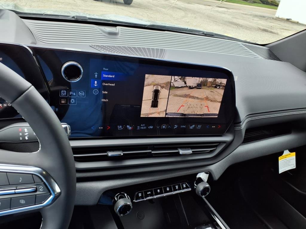New 2025 Chevrolet Silverado EV LT image 10