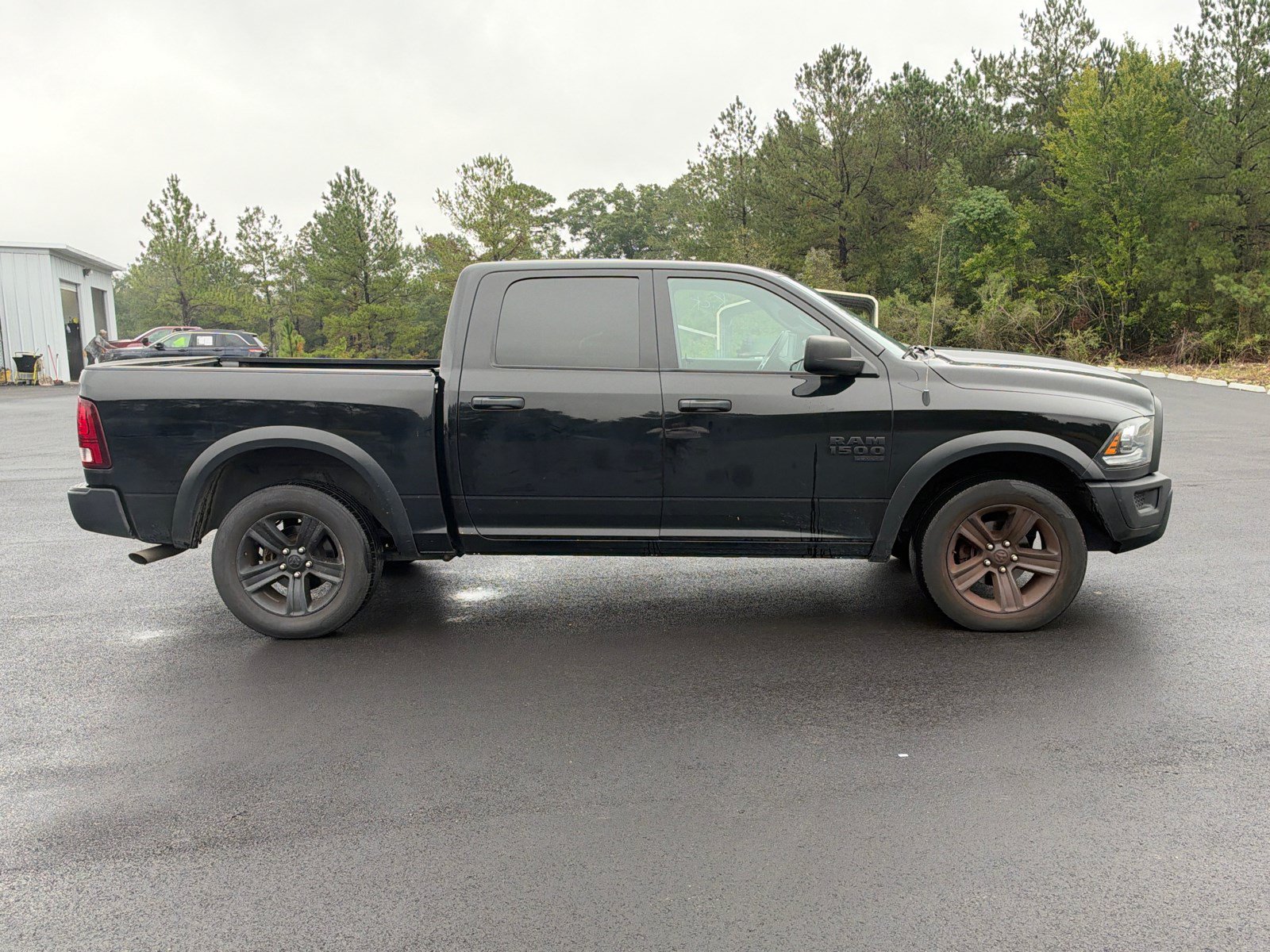 Used 2024 RAM 1500 Warlock AWD/4WD image 4