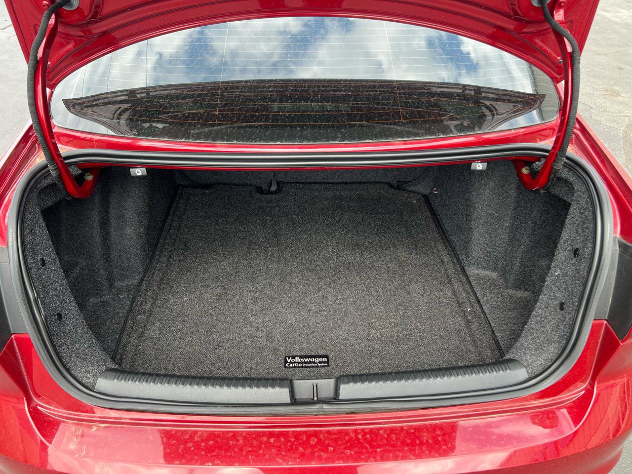 Used 2017 Volkswagen Jetta S image 13