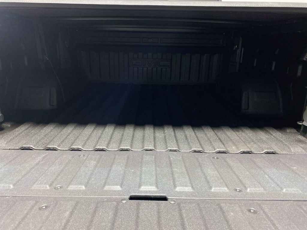 Certified 2023 GMC Sierra 1500 SLT image 23