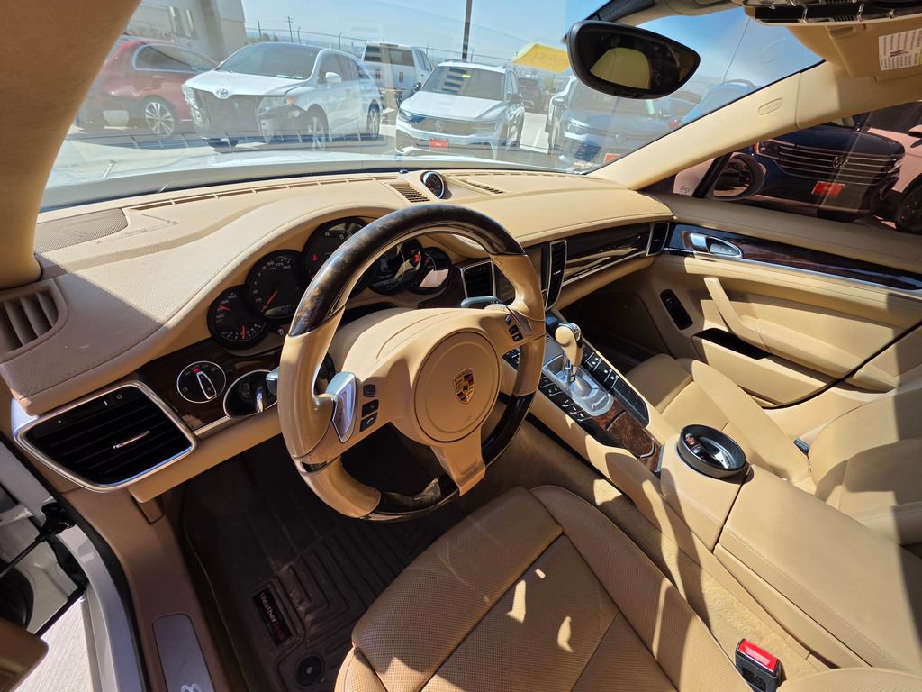 Used 2016 Porsche Panamera 4 AWD/4WD image 12