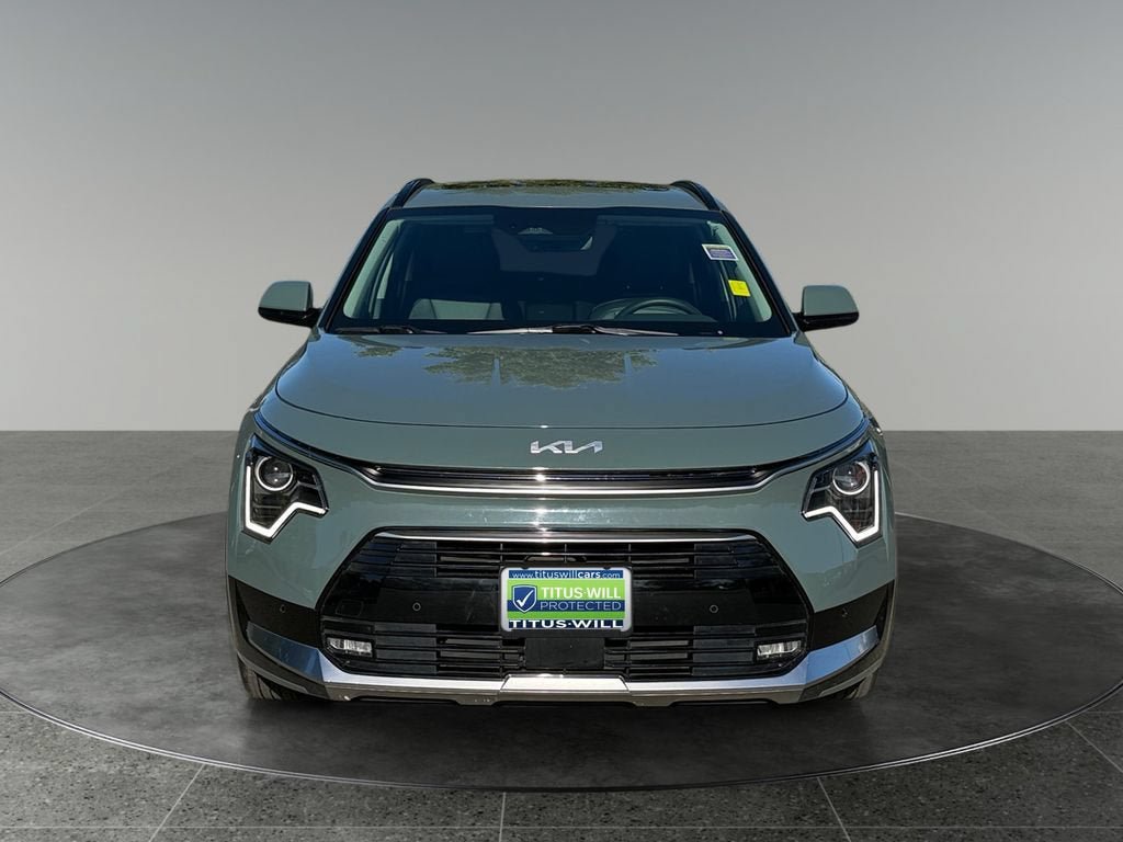 Used 2025 Kia Niro FWD image 2