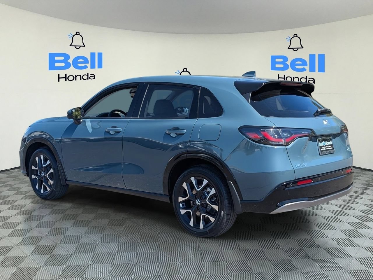 New 2027 Honda HR-V EX-L image 2