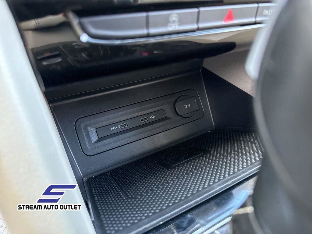 Used 2022 Volkswagen Atlas SE image 35