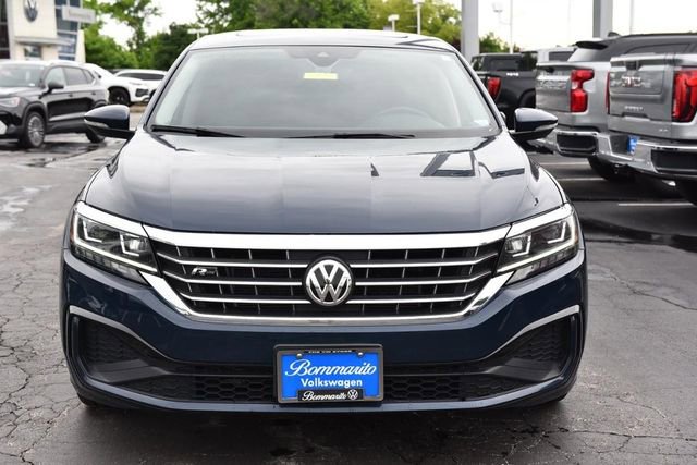 Certified 2020 Volkswagen Passat 2.0T R-Line FWD image 4