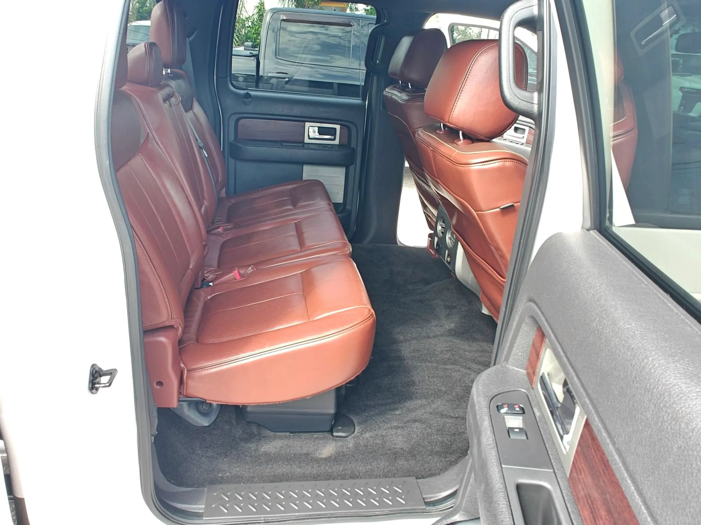 Used 2014 Ford F150 King Ranch AWD/4WD image 17