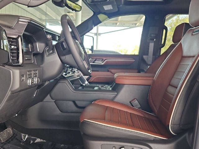 New 2026 GMC Sierra 3500 Denali Ultimate AWD/4WD image 16