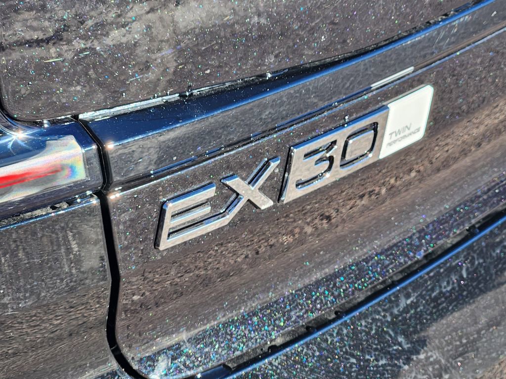 New 2026 Volvo EX30 Plus w/ Climate Package image 31
