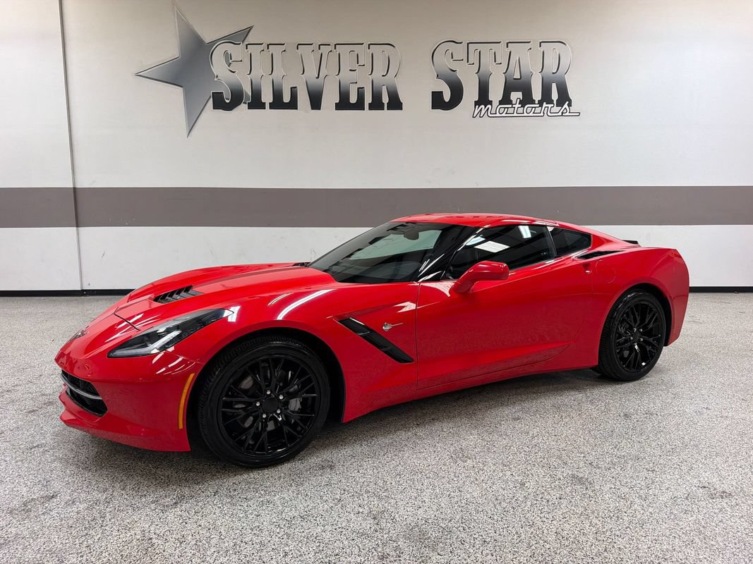 Used 2019 Chevrolet Corvette Stingray Coupe w/ 1LT