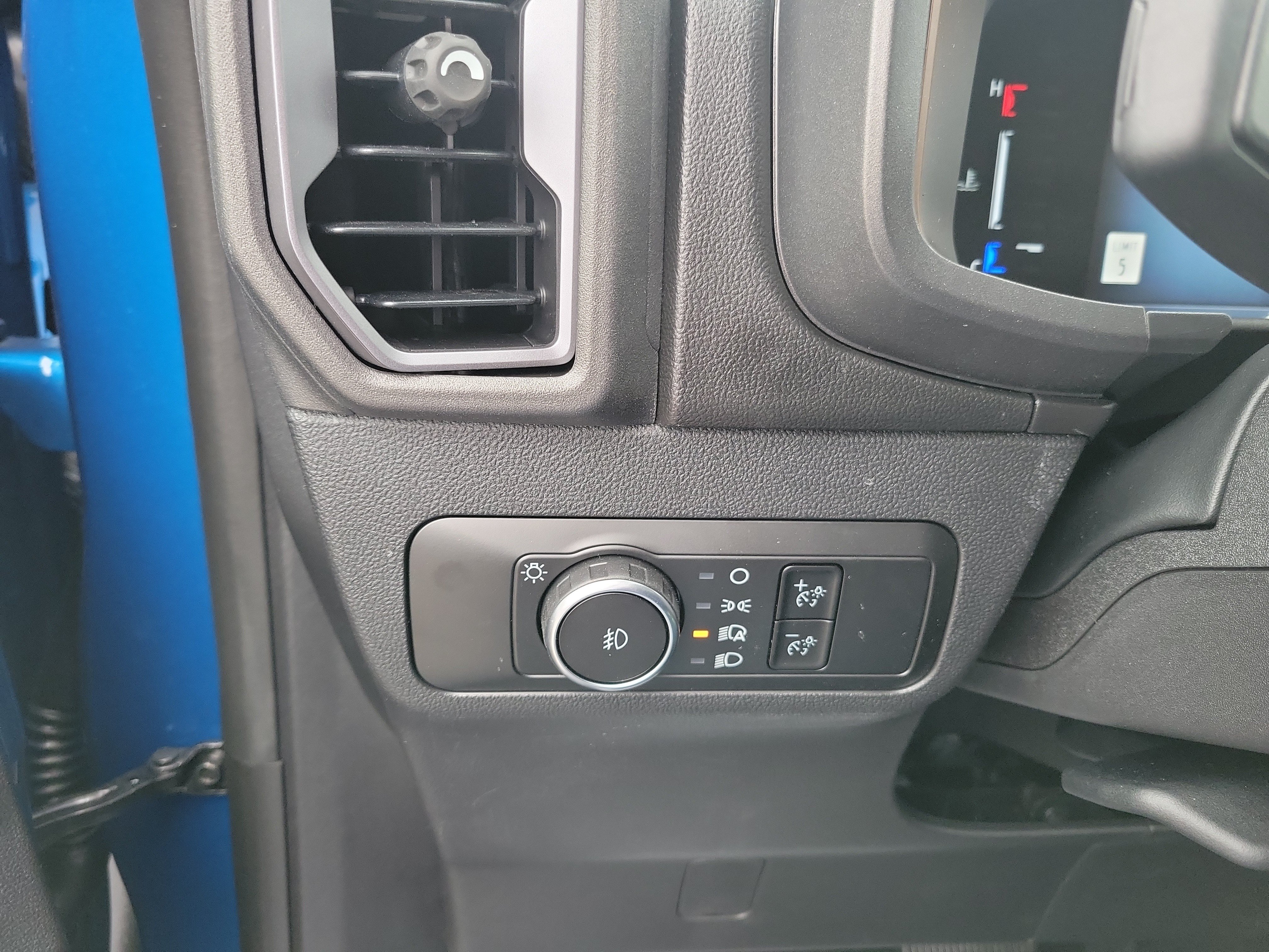 New 2026 Ford Bronco Sport Outer Banks w/ Outer Banks Tech Package+ AWD/4WD image 18