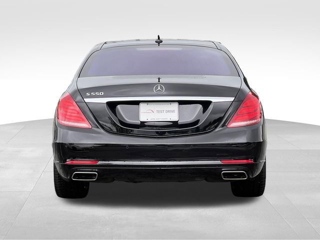Used 2017 Mercedes-Benz S 550 Sedan image 4