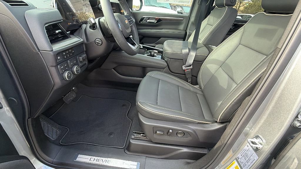 New 2026 Chevrolet Suburban Premier w/ Sun And Tow Package image 13