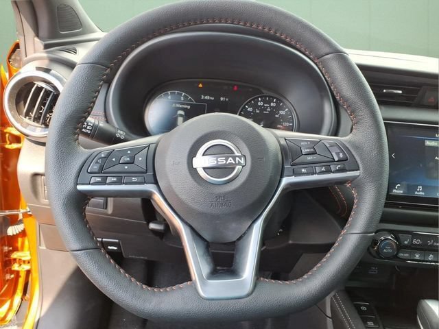 Used 2023 Nissan Kicks SR w/ SR Premium Package FWD image 22