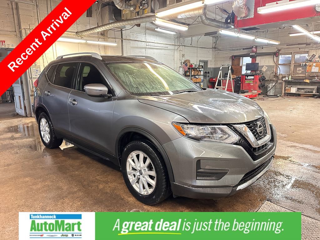 Used 2018 Nissan Rogue SV