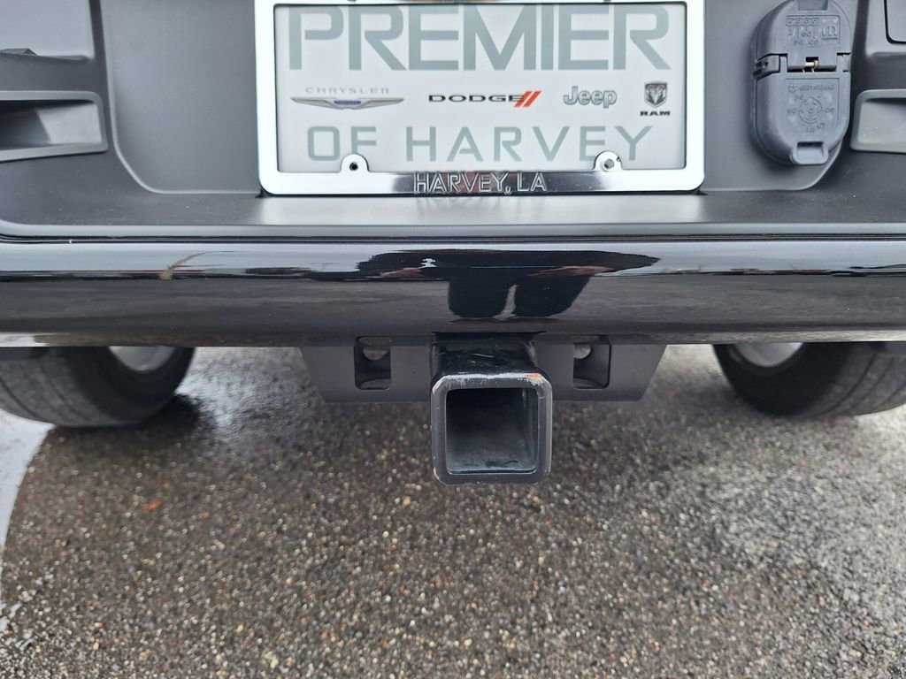 Used 2022 RAM 1500 Limited w/ Body Color Bumper Group image 25