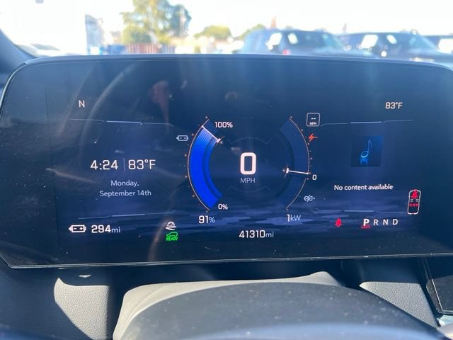 Certified 2024 Chevrolet Equinox EV LT FWD image 18