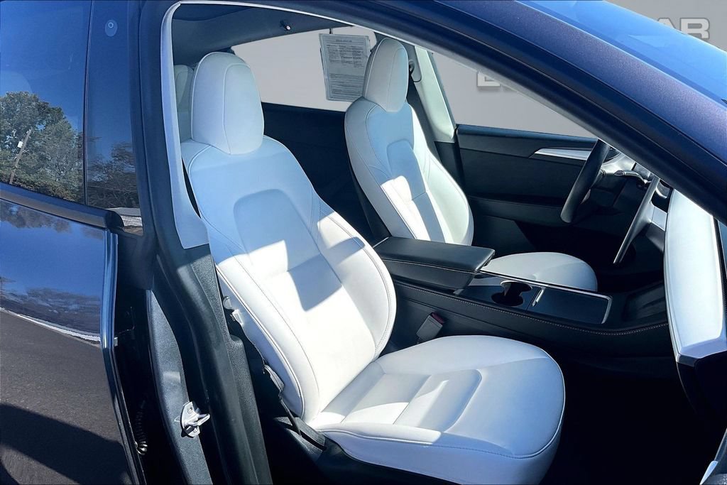 Used 2022 Tesla Model Y Performance AWD/4WD image 7