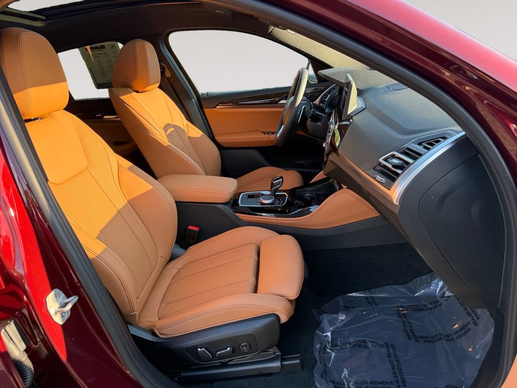 Certified 2025 BMW X4 xDrive30i AWD/4WD image 15