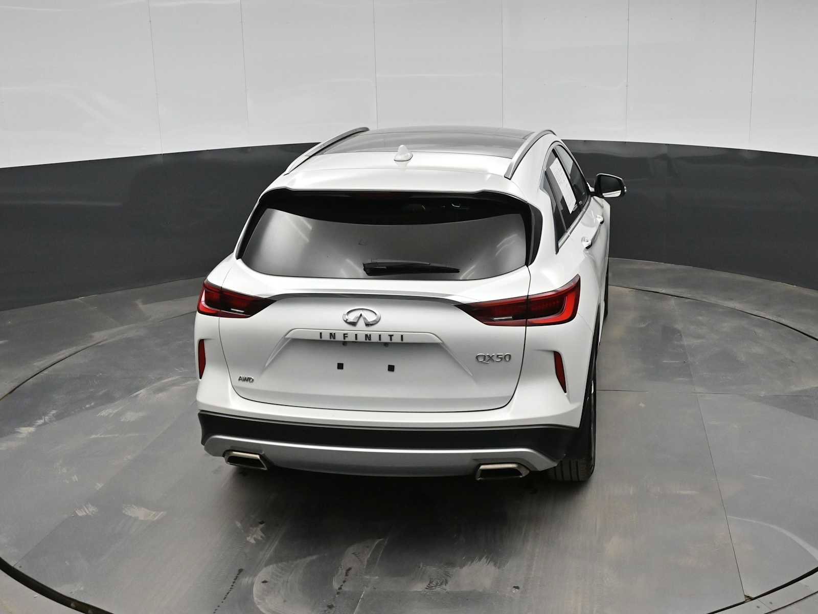 Used 2023 INFINITI QX50 Luxe image 24
