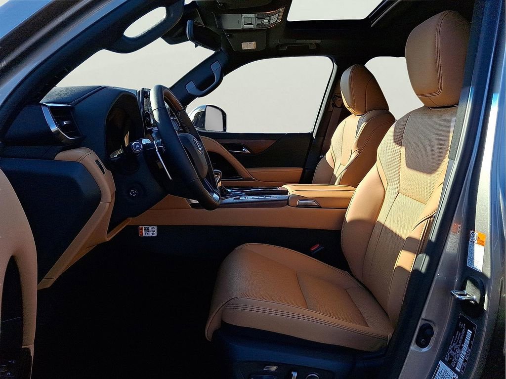 New 2026 Lexus LX 600 4WD w/ Luxury Package image 5