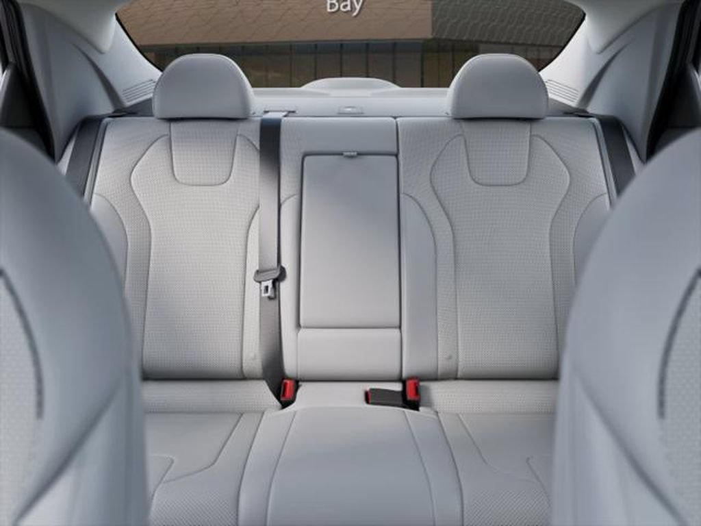 New 2026 Hyundai Elantra Limited FWD image 12