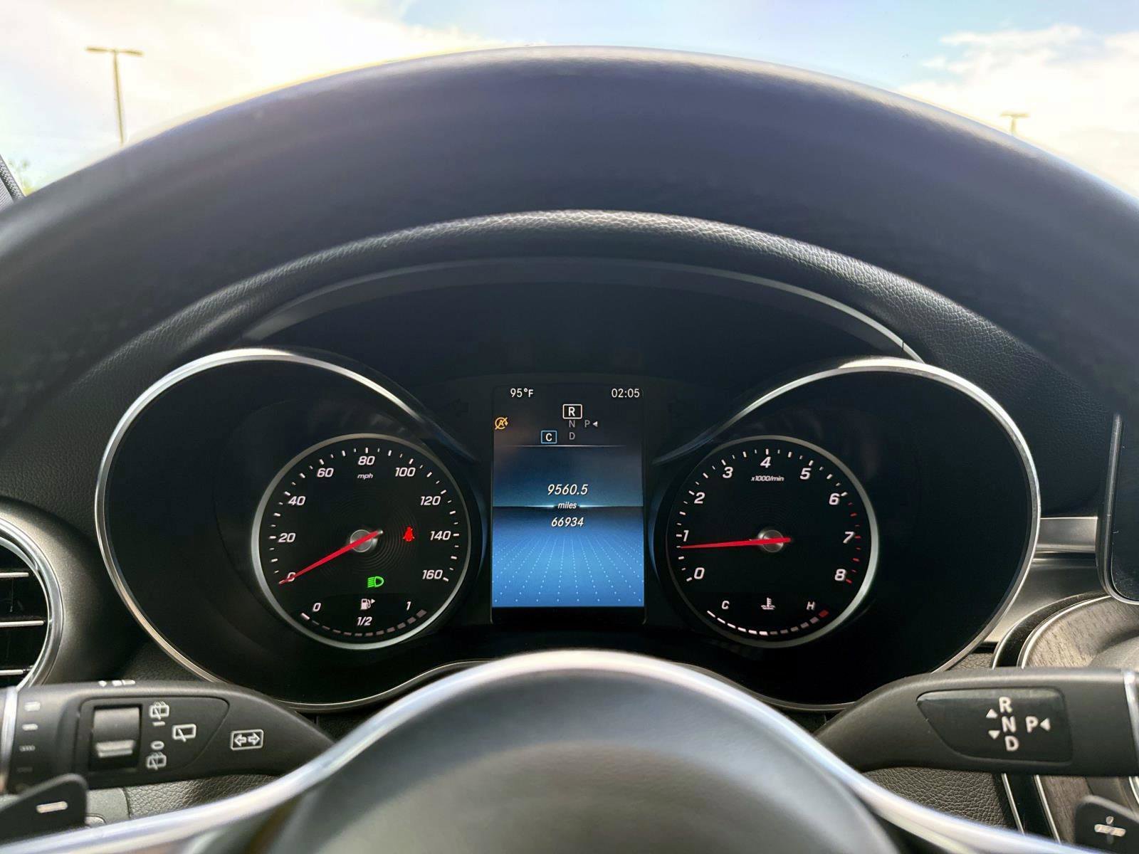 Certified 2021 Mercedes-Benz GLC 300 image 29