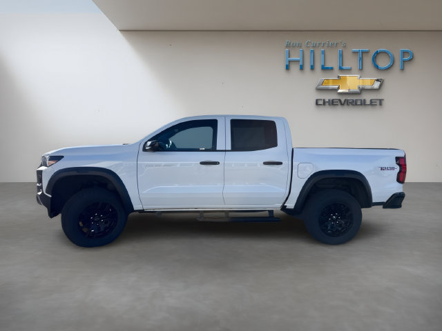 Used 2023 Chevrolet Colorado Trail Boss w/ Technology Package AWD/4WD image 9
